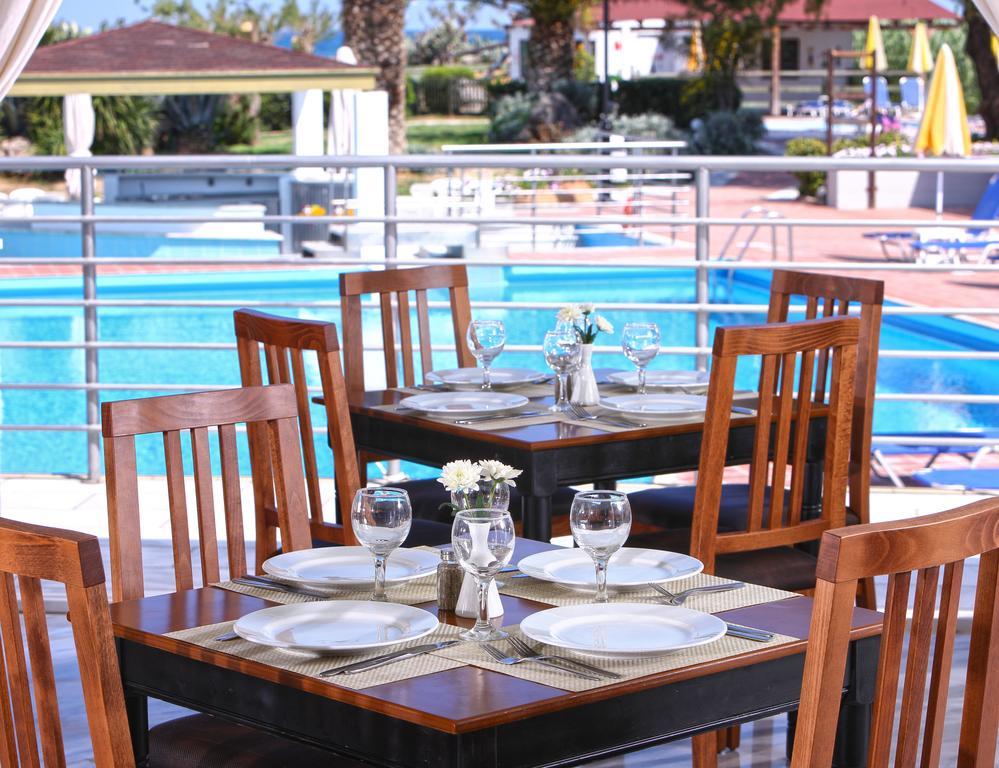 Santa Marina Beach Gazi Exterior photo